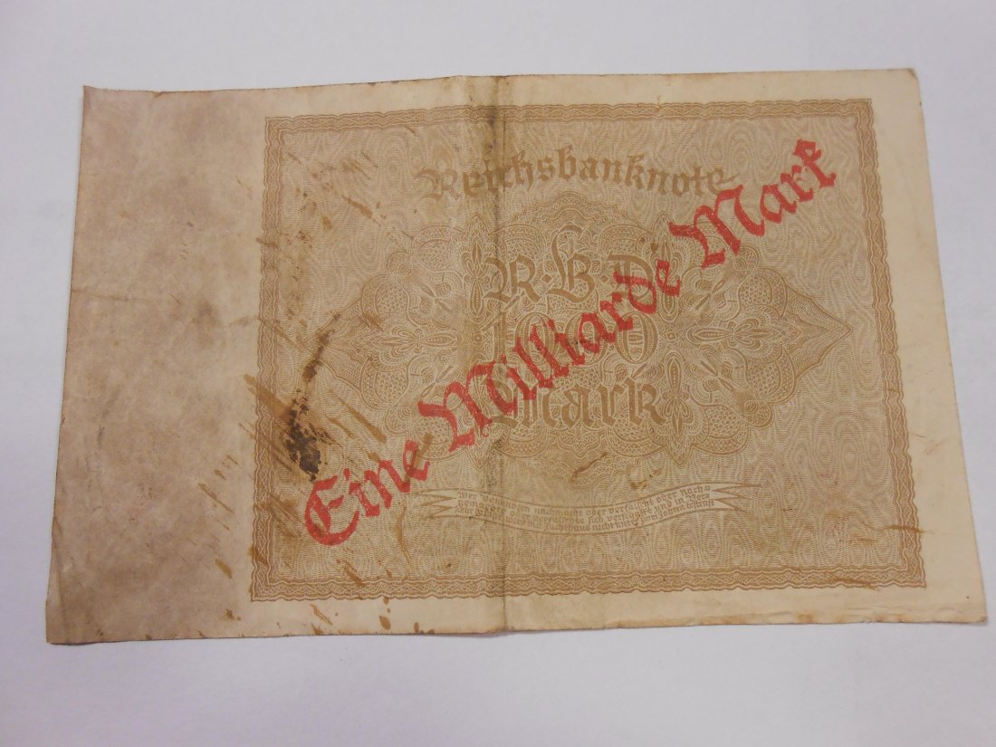  Banknote (32) Deutsches Reich, Weimarer Republik, 1 Milliarde MARK 1922, Ro 110c / DEU-126c   