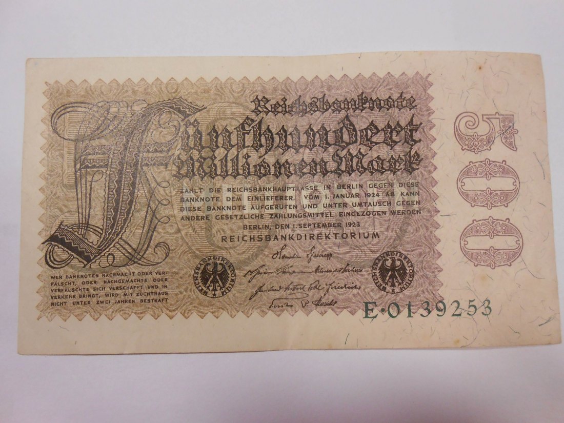  Banknote (33) Deutsches Reich, Weimarer Republik, 500 Millionen Mark 1923, Ro 109 / DEU-124   