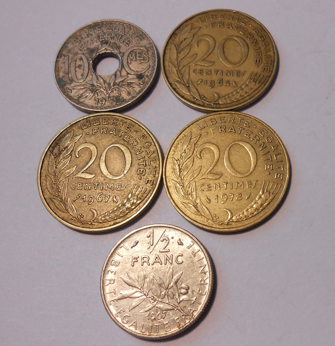  M.81. Frankreich, 5er Lot, 10 Centimes 1936, 20 Centimes 1964 1967 1978, ½ Franc  1967   