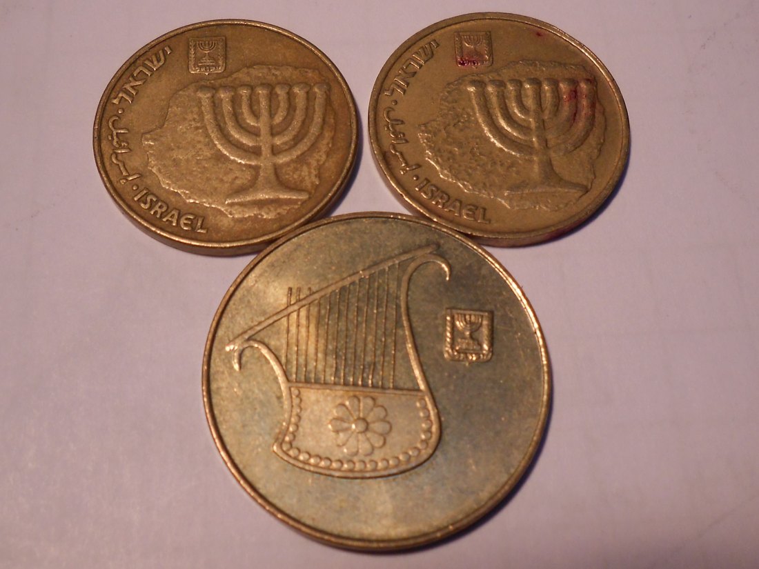  M.89. Israel, 3er Lot, 10 Agorot 1992+1994, ½ neuer Schekel 1998   