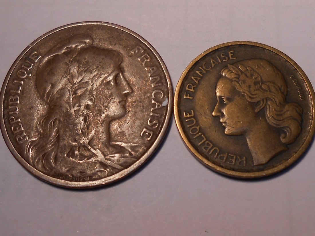  k.2 Frankreich, 2er Lot 5 Centimes 1916, 10 Francs 1951   
