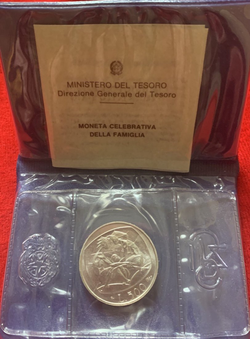 Italy 500 lire 1987 Year of the Family Silver Booklet BU