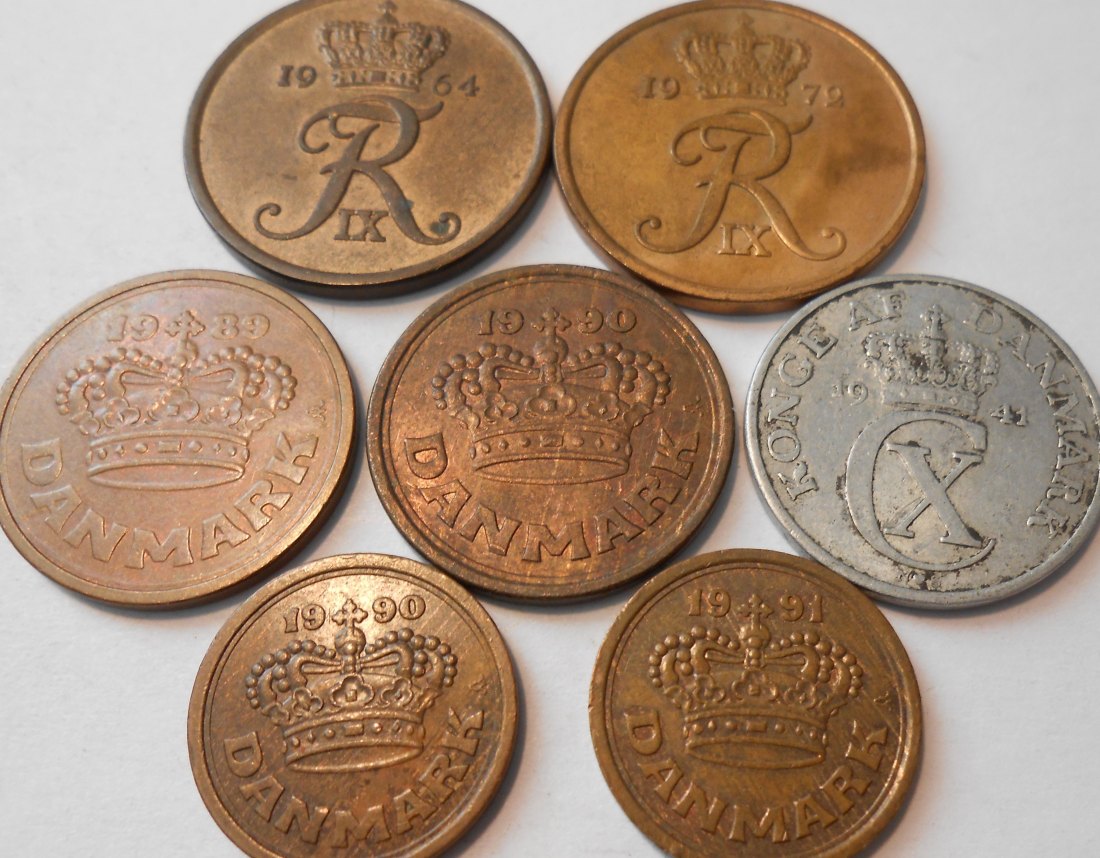  M.101. Dänemark, 7er Lot, 2 Öre 1941, 5 Öre 1964+1972, 25 Öre 1990+1991, 50 Öre 1989+1990   