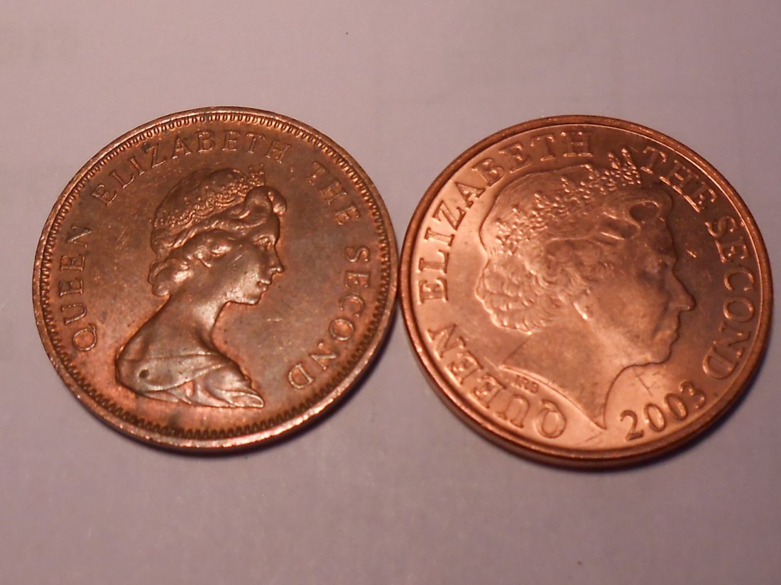  M.109. Bailiwick of Jersey, 2er Lot, 1 New Penny 1980, 1 Penny 2003   