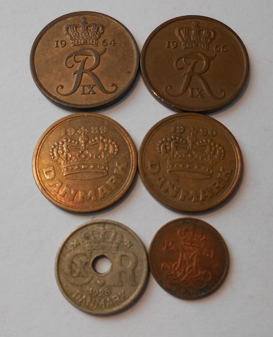  M.121. Dänemark, 6er Lot, 5 Öre 1964+1966+1981, 10 Öre 1925, 50 Öre 1989+1990   