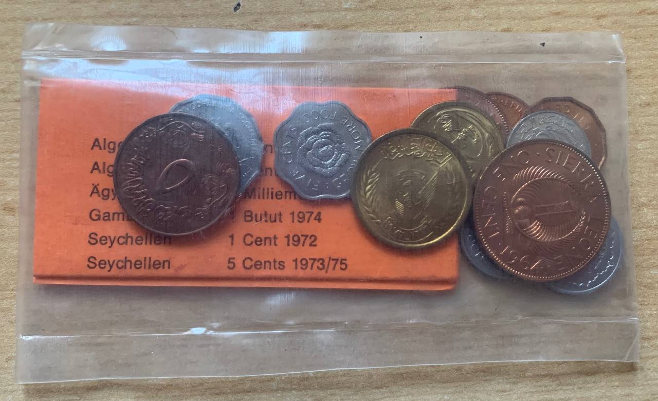  Set of world coins 12 pieces AFRIKA Taler collecting system   