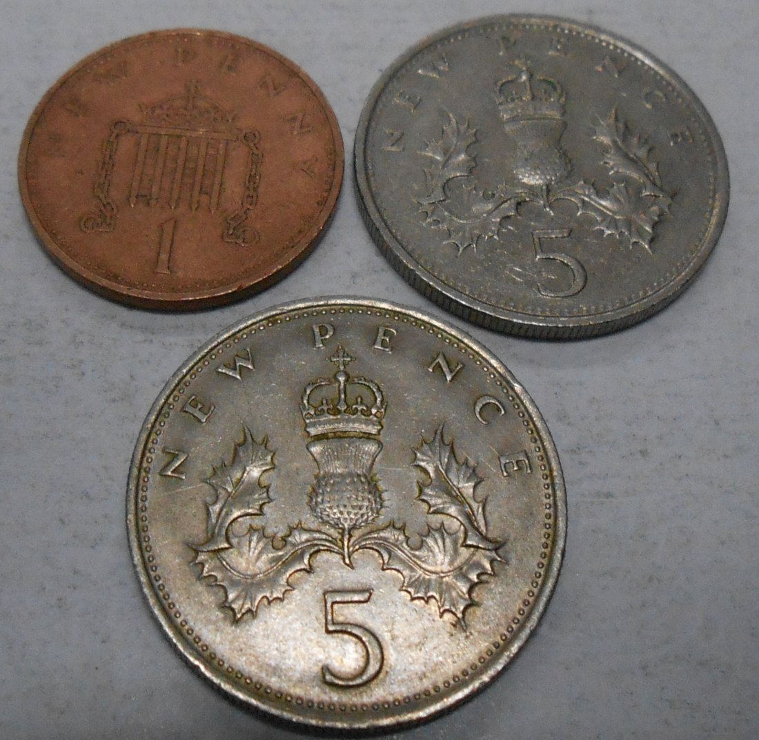  TK6 Großbritannien 3er Lot, Elizabeth II. 1 New Penny 1971, 5 New Penny 1971 1979   