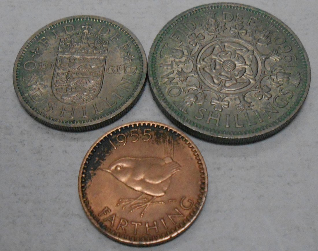  TK8 Großbritannien 3er Lot,1 Farthing 1955, 1 Schilling (engl.)1961, 2 Schilling 1960   