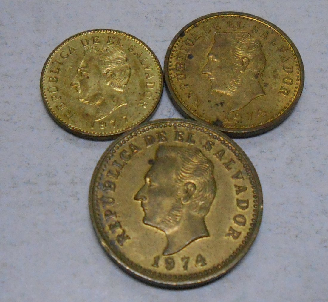  TK11 El Salvador 3er Lot,1 Centavo 1977, 2 Centavos 1974, 5 Centavos 1974   