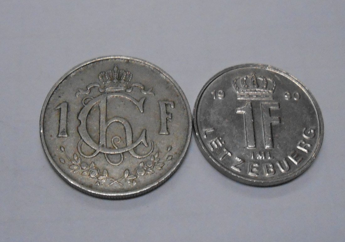  TK41 Luxemburg 2er Lot, 1 Franc 1952 und 1 Franc 1990   