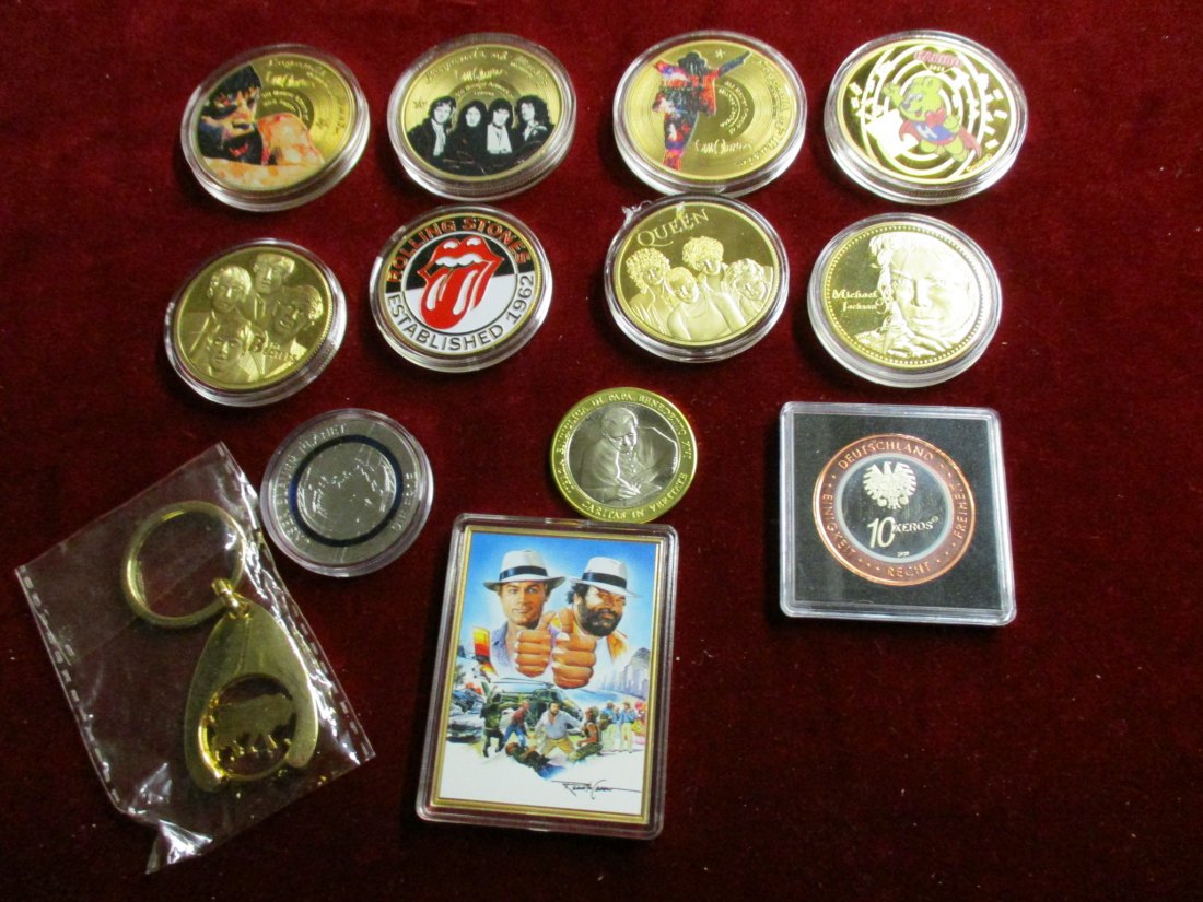  Lot - Sammlung Medaillen  siehe Foto / MF   