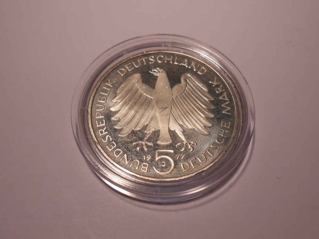  Deutschland Silber, 5 DM 1977 J   200.Geburtstag Carl Friedrich Gauss für 9,- €   