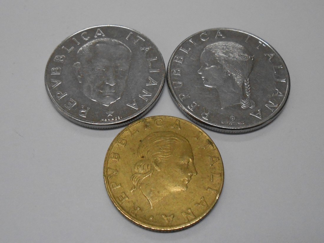  TK95 Italien 3er Lot Gedenkmünzen, 100 Lire 1974 , 100 Lire 1979,  200 Lire 1993   