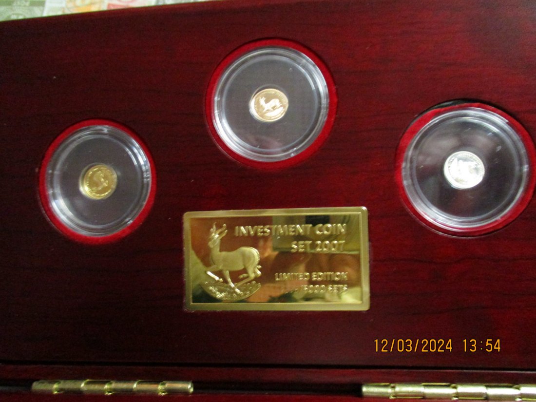  Goldmünzen Investment Set 2007 Gold 99999er Gewicht 1,5 Gramm fein   