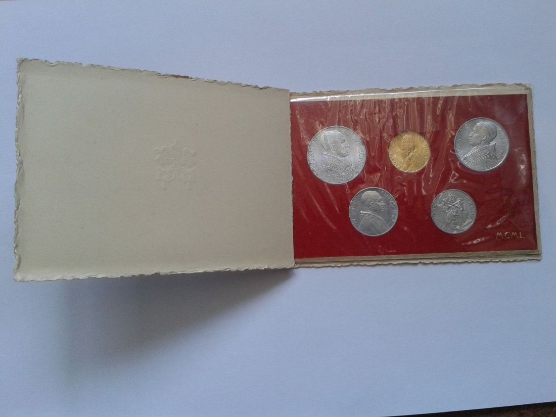  Original verpackt im Folder KMS 1950 Vatikan mit 100 Lire Gold Papst Pius XII.   
