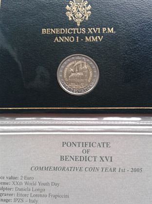  Original 2 euro 2005 Vatikan Weltjugendtag im Folder 2 euro 2005 Papst Benedikt XVI. im Folder   