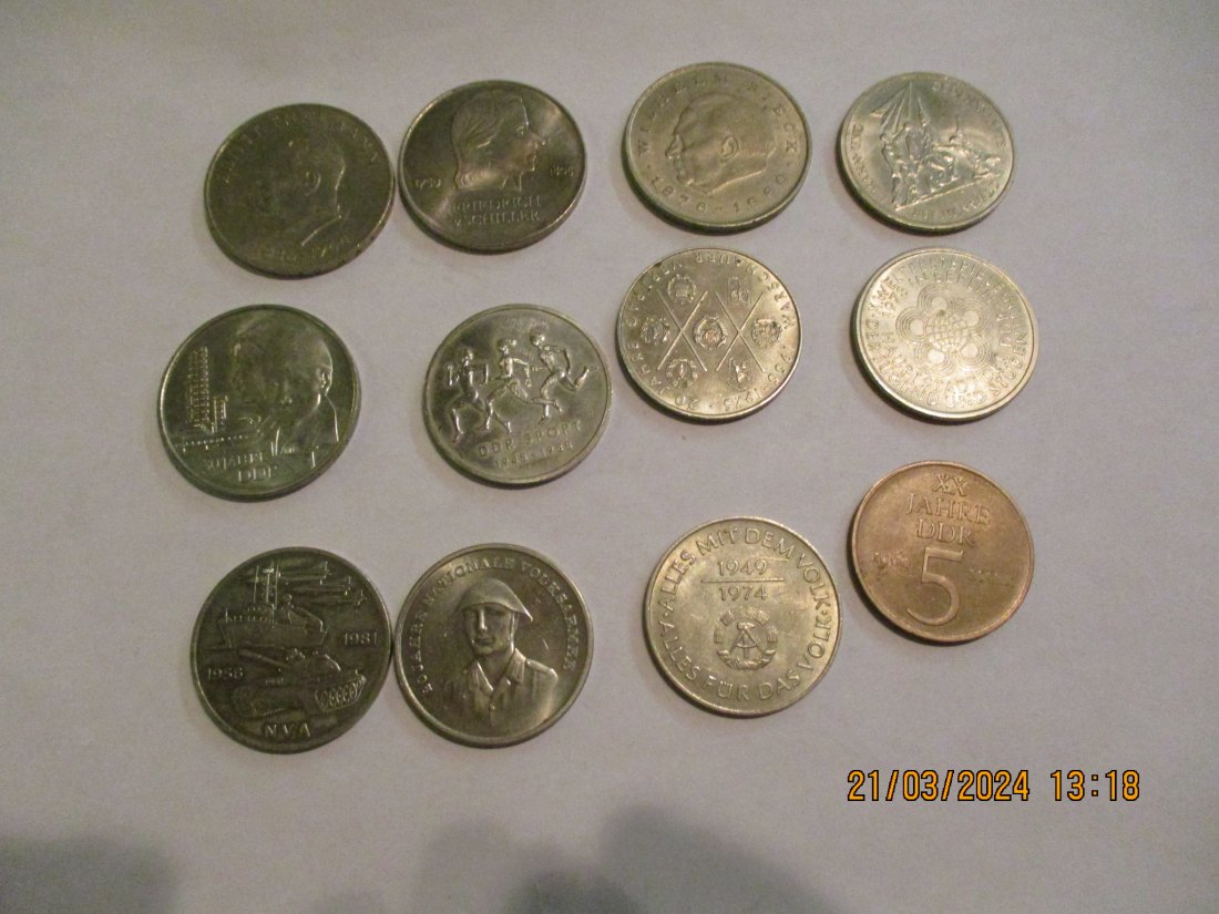  Lot - Sammlung DDR Münzen  siehe Foto / MPX   