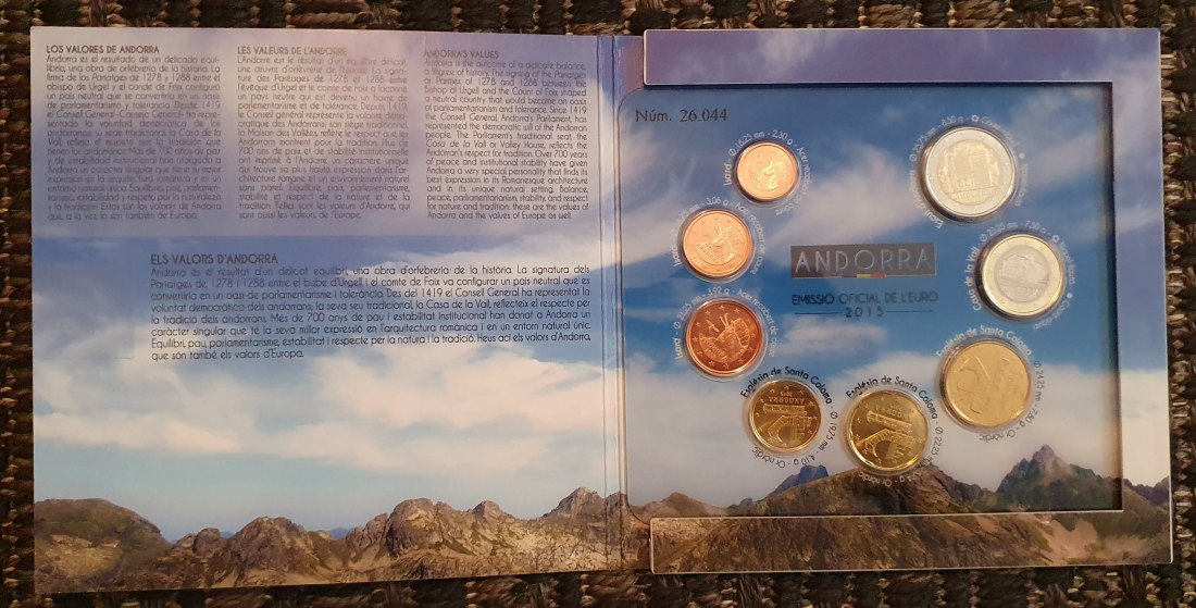  Andorra 2015, originaler KMS von 1 Cent - 2 € im Originalfolder - KMS-Nr. 26.044   
