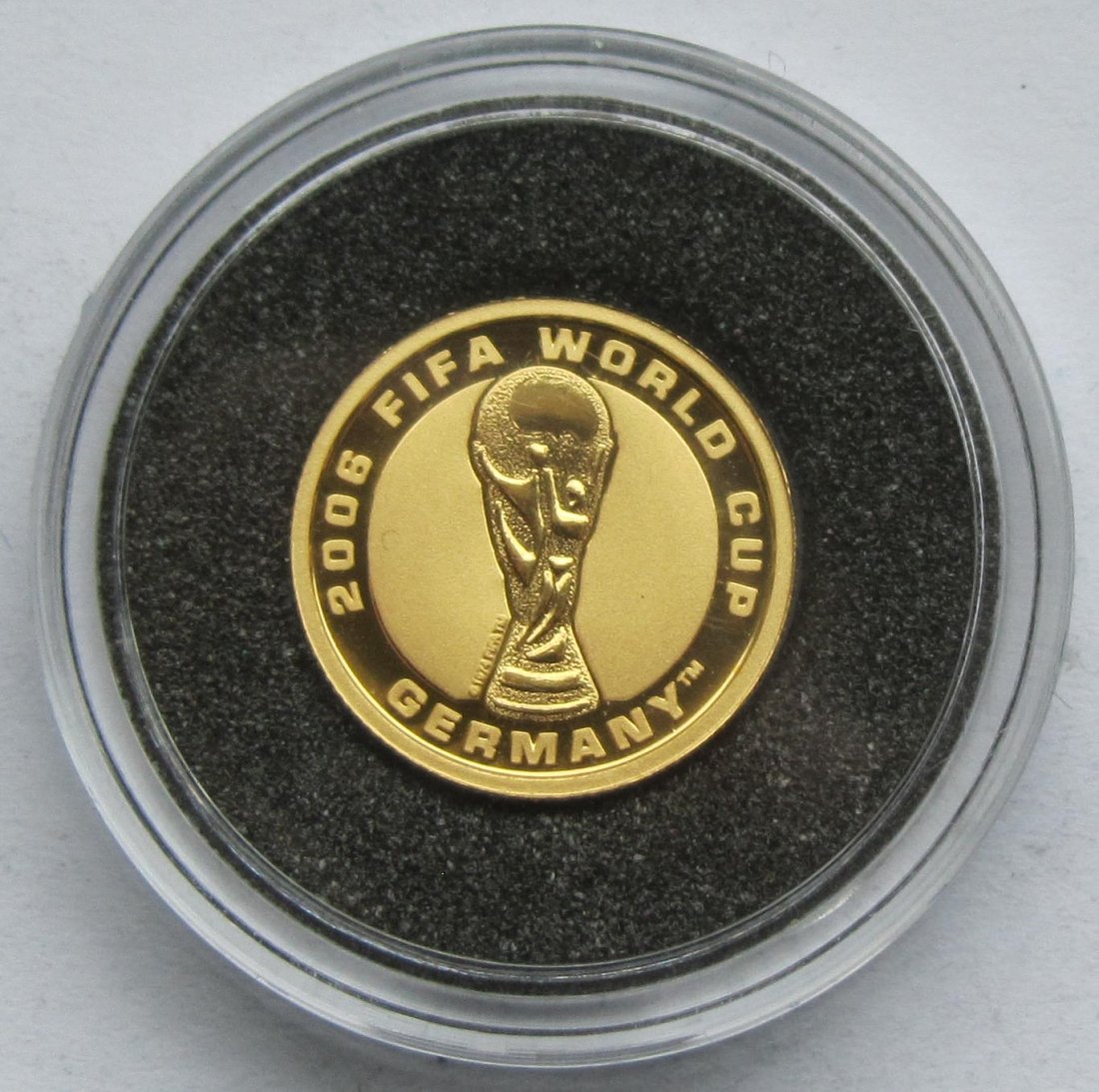  Australien: 4 Dollars Fußball-WM 2006, 1,24 g (1/25 Unze) Feingold   