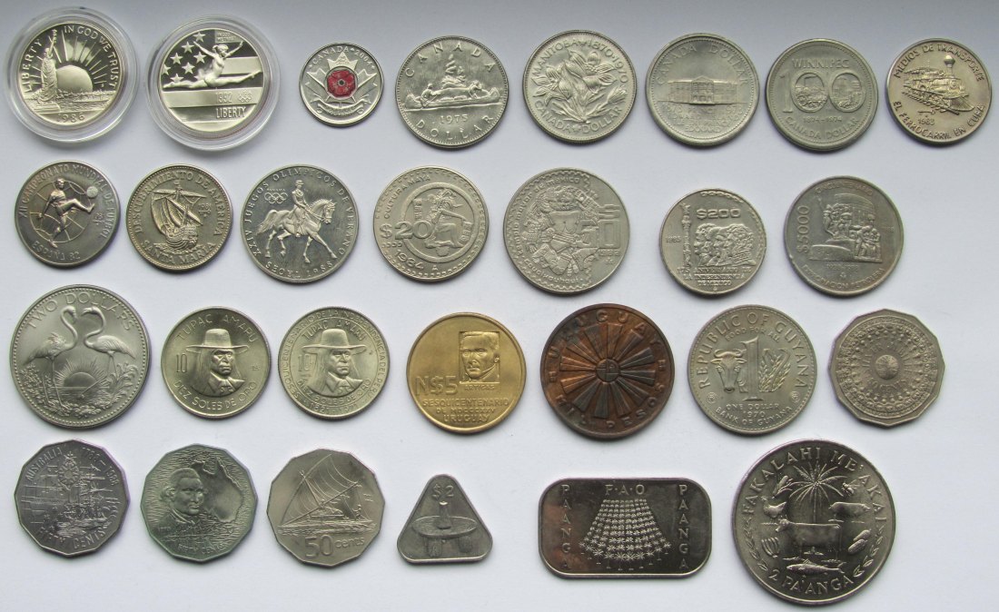  Amerika/Ozeanien: Lot aus 28 verschiedenen Gedenkmünzen   