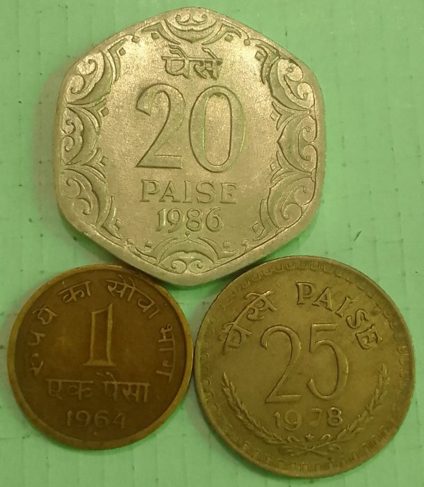  (11)...India Extra fine..3 coin.. Bombay + * Hyderabad   