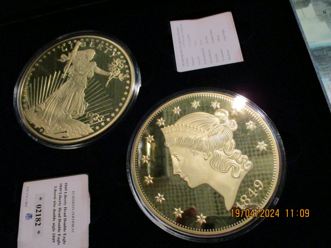  2 Medaillen Gigant Liberty Head Double Eagle 1849 Gold Double Eagle 1933  /6   