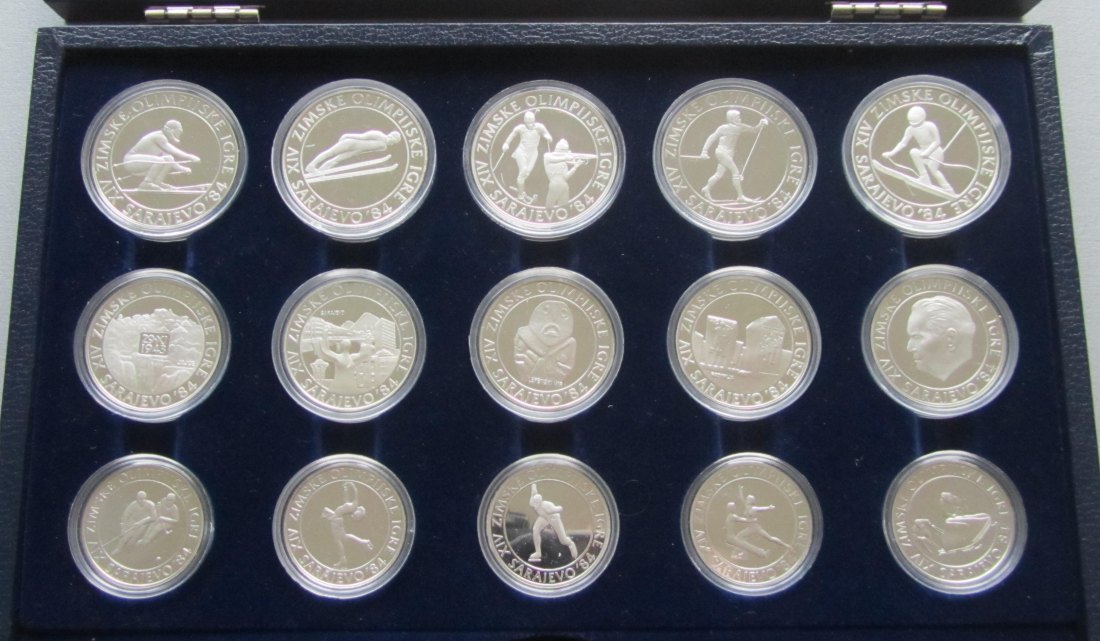  Jugoslawien: Komplettsatz Silbermünzen Olympia Sarajevo, 245 g Feinsilber   