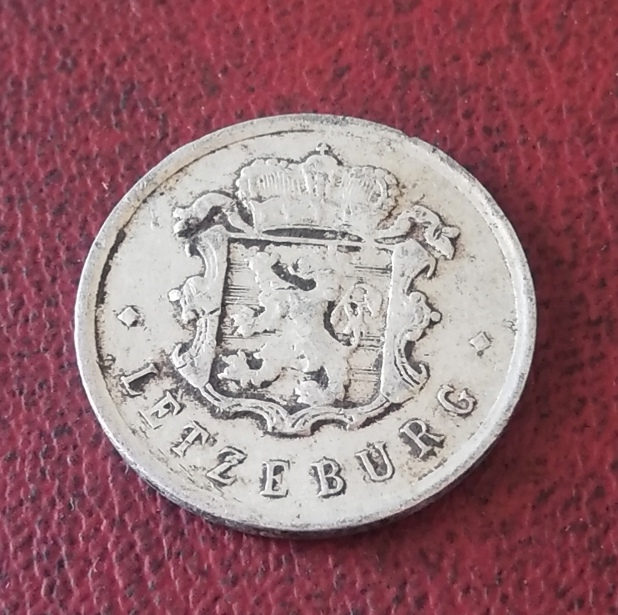  * * * LUXEMBOURG, 25 CENTS 1967 * * *   