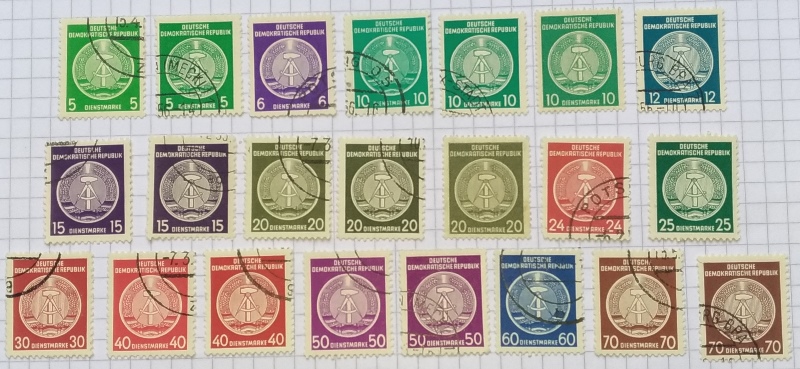  1954-1958, Deutschland, Demokratische Republik, Briefmarkenserie: Hammer und Zirkel (22 Stück)   