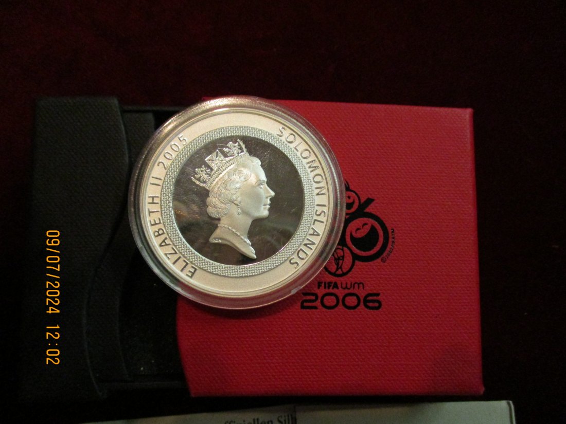  10 Dollars Fussball WM Deutschland 2006 999er Silber Gewicht 31,1 Gramm mit Etui /2   