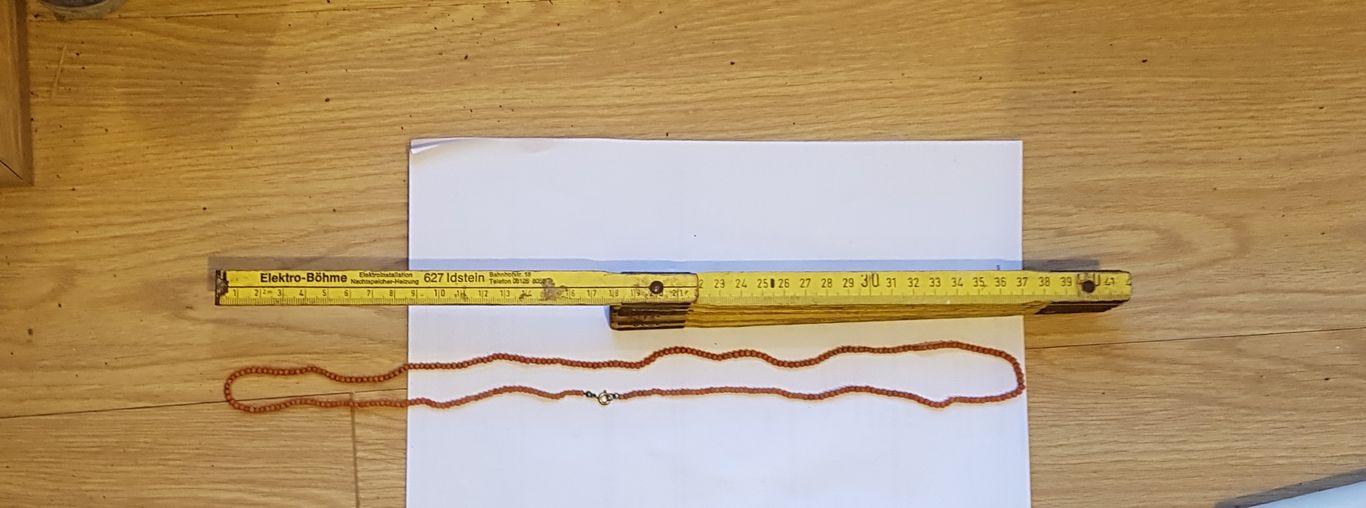 Wunderschöne alte Korallenkette ca 1860