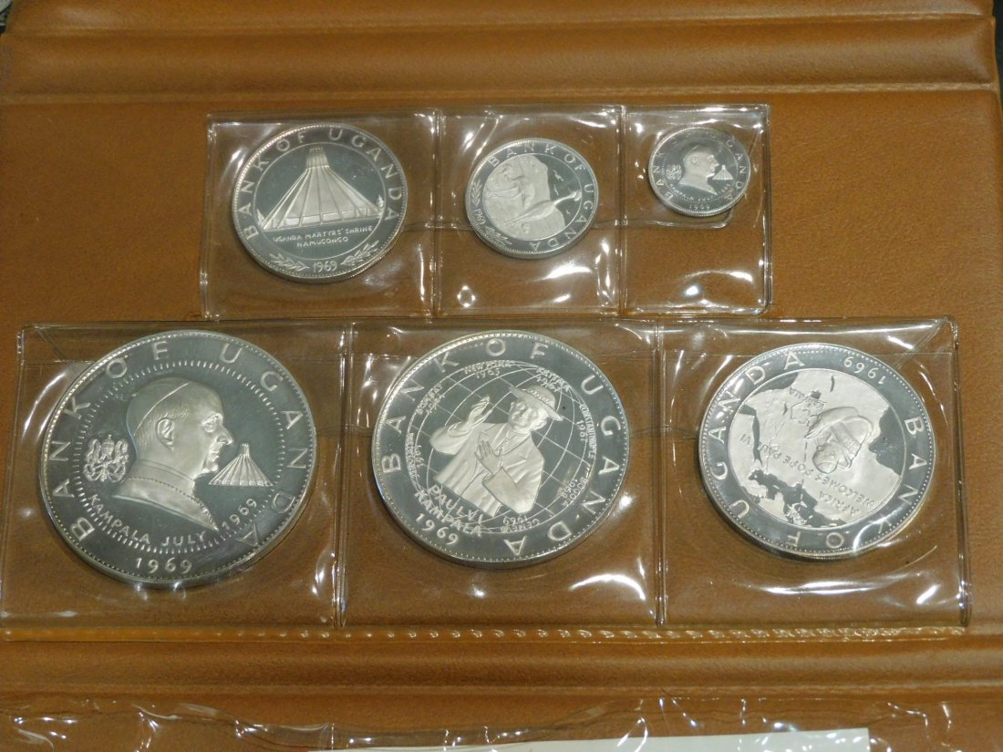 UGANDA 1969 COIN SET FOR POPEPAUL VI VISIT.GRADE-PLEASE SEE PHOTOS.