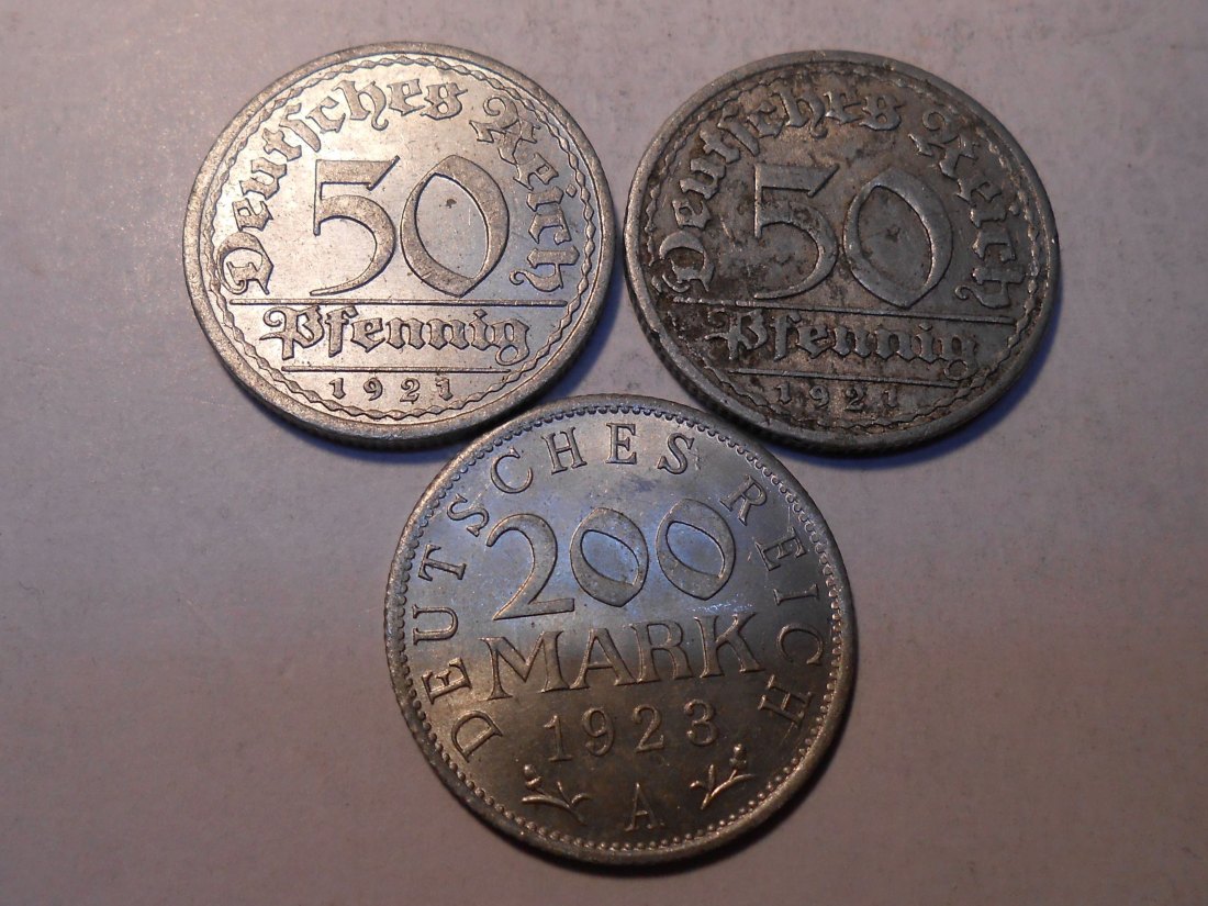  M.222. Weimarer Republik 3er Lot, 50 Pfennig 1921 A und 1921 E //200 Mark 1923 A   