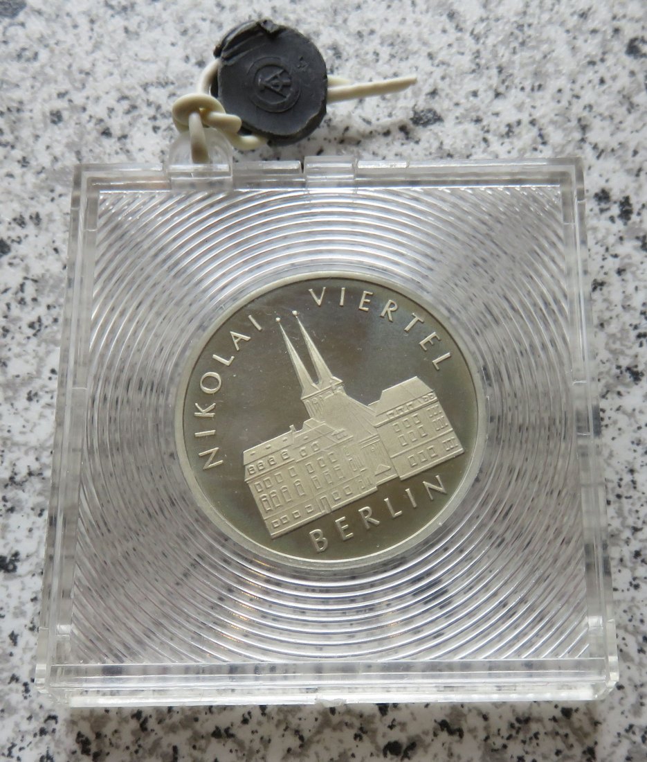  DDR 5 Mark 1987 PP, Nikolaiviertel   