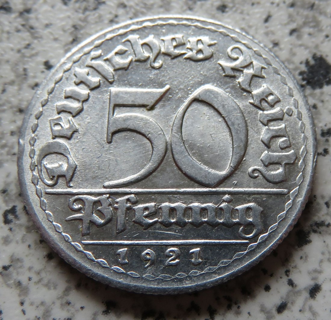  Weimarer Republik 50 Pfennig 1921 D, minimal dezentriert   