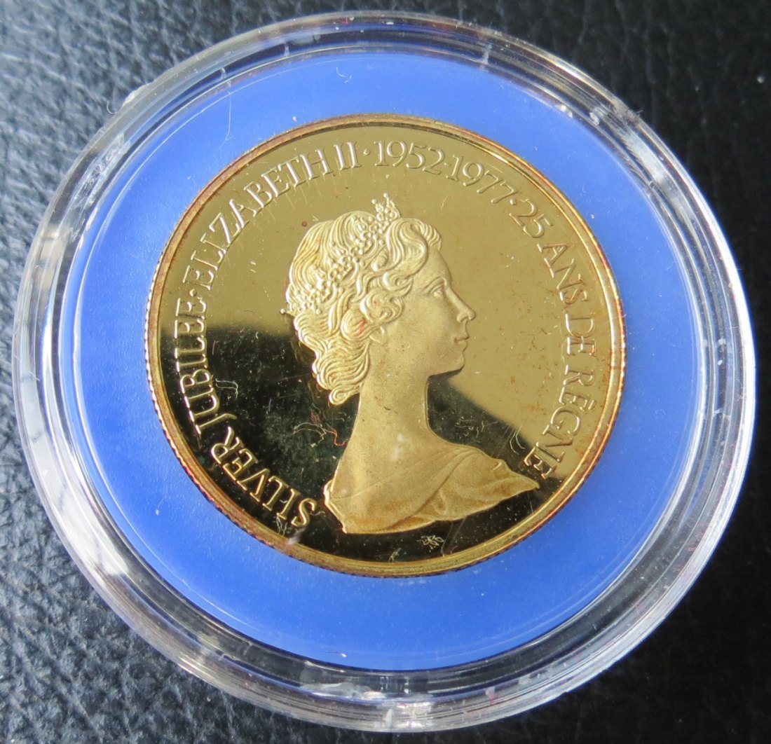 Canada 100 Dollars 1977 917er Gold, 16,965 Gramm; 1/2 Unze Gold, prägefrisch