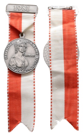  Sport-Teilnehmermedaille 1981; 17. Berliner 15 km Lauf ; Ø 40 mm; 33,64 g, Anstecknadel   