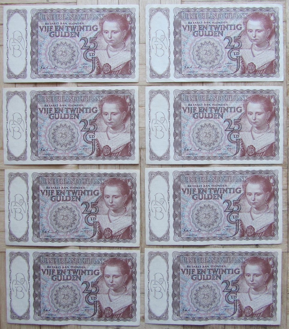 Niederlande: Lot aus zwei Serien 25 Gulden 1943 mit fortlaufenden Seriennummern   