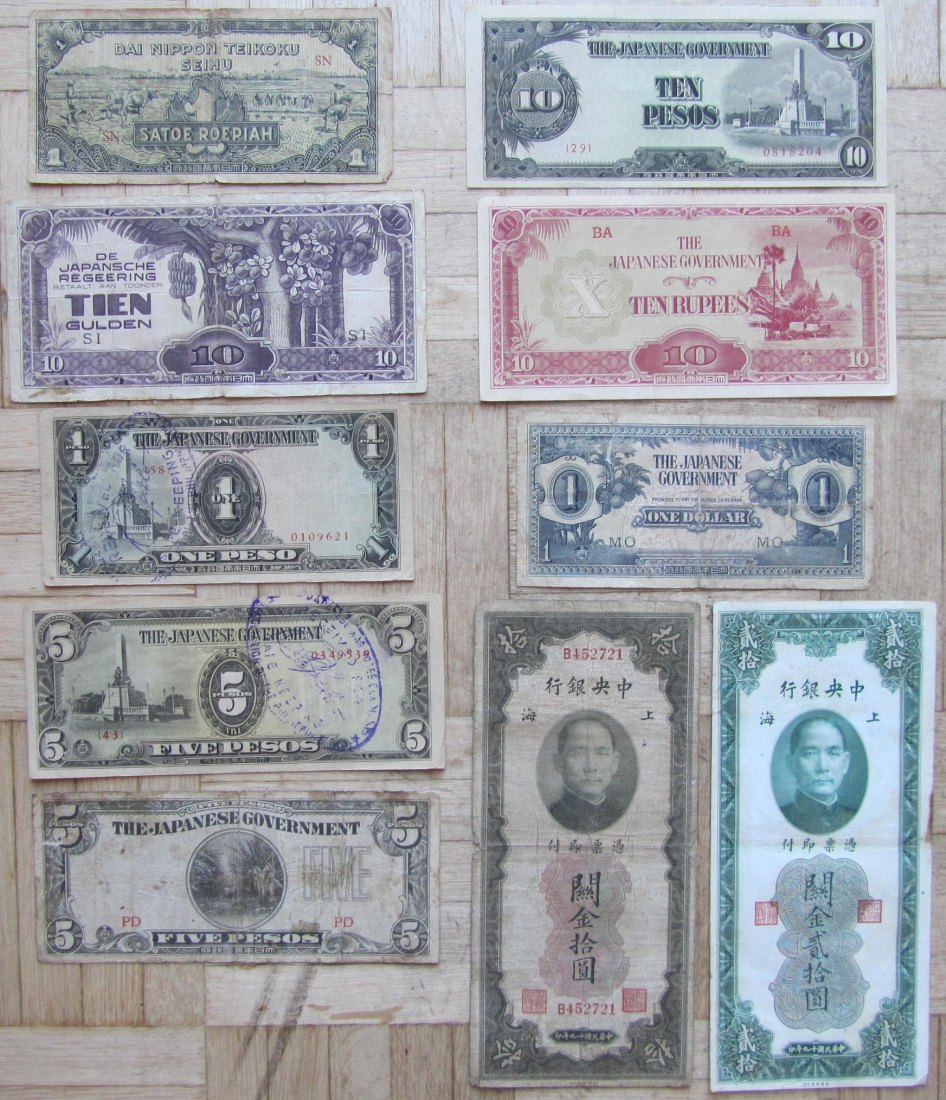  Asien: Lot aus zehn verschiedenen älteren Banknoten   