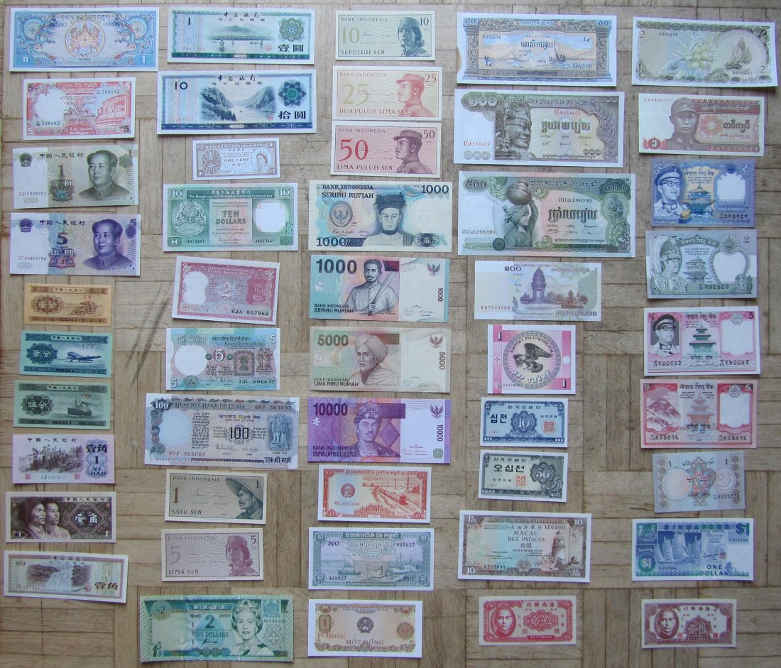  Asien: Lot aus 48 verschiedenen Banknoten, alle kassenfrisch   