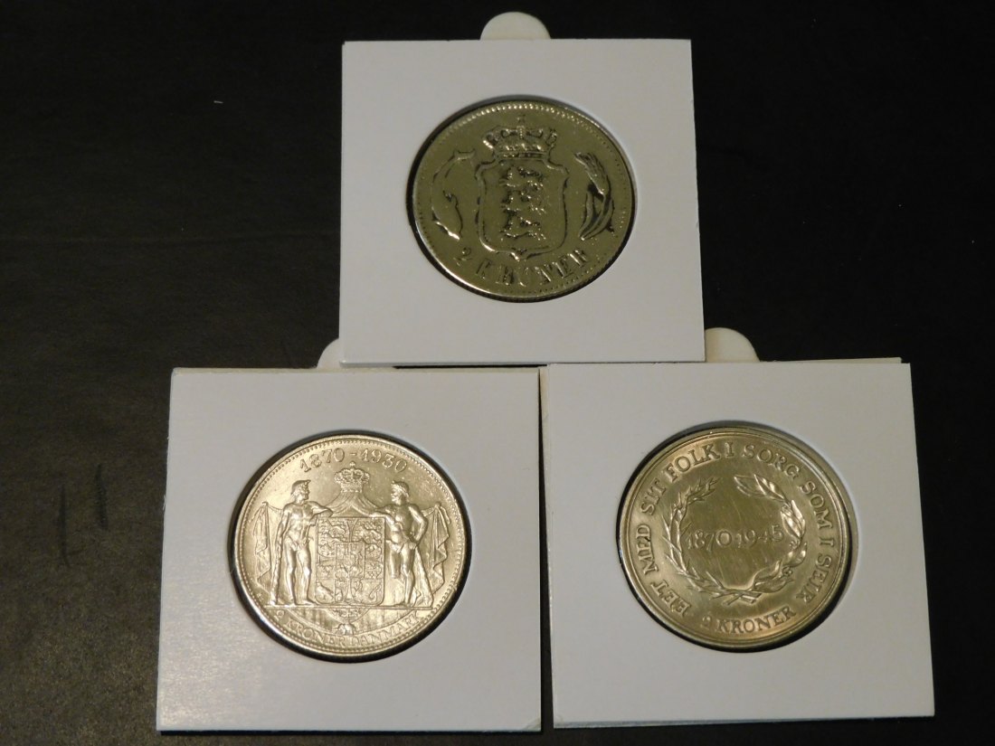  DENMARK 3X 3 KRONER 1876-1930-1945.GRADE-PLEASE SEE PHOTOS.   