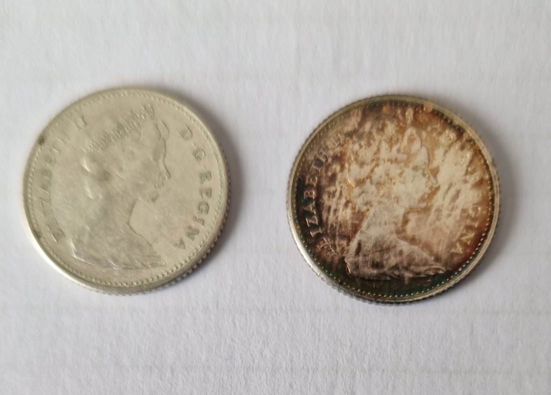 2 Silbermünzen Kanada 10 Cents 1965 und 1967