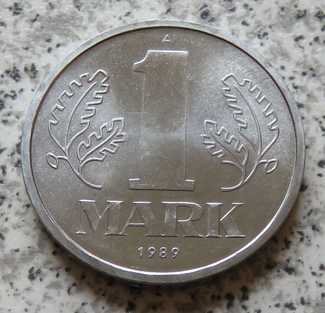  DDR 1 Mark 1989 A   