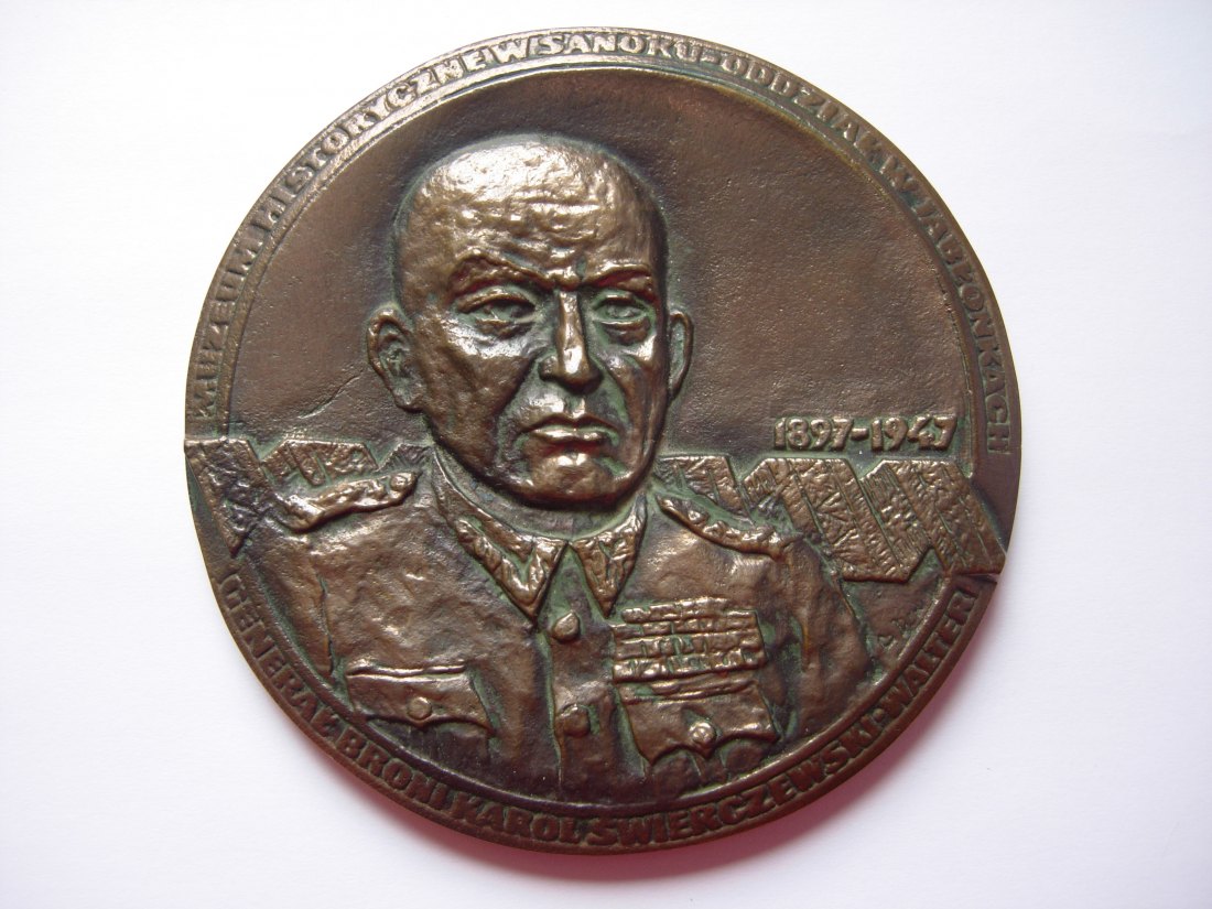  Medal - Poland, general Karol Swierczewski - Walter 1897 - 1947   
