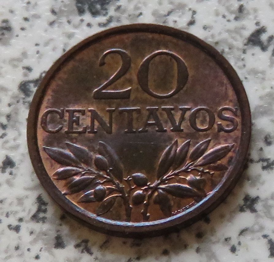  Portugal 20 Centavos 1972   