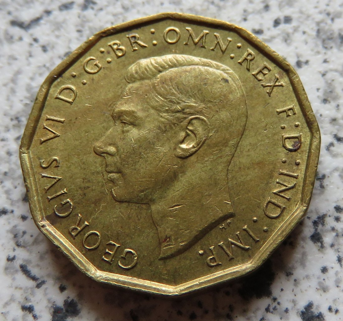  Großbritannien 3 Pence 1945, besser   