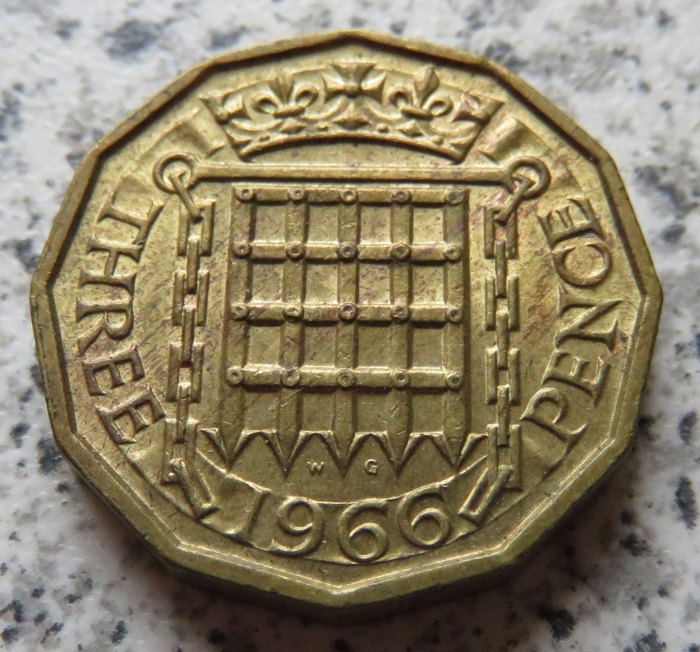  Großbritannien 3 Pence 1966   
