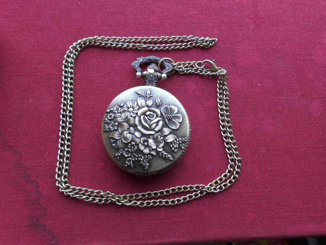  Taschenuhr Rosen / Blumen mit 80cm Kette bronze Quarzwerk NEU !   
