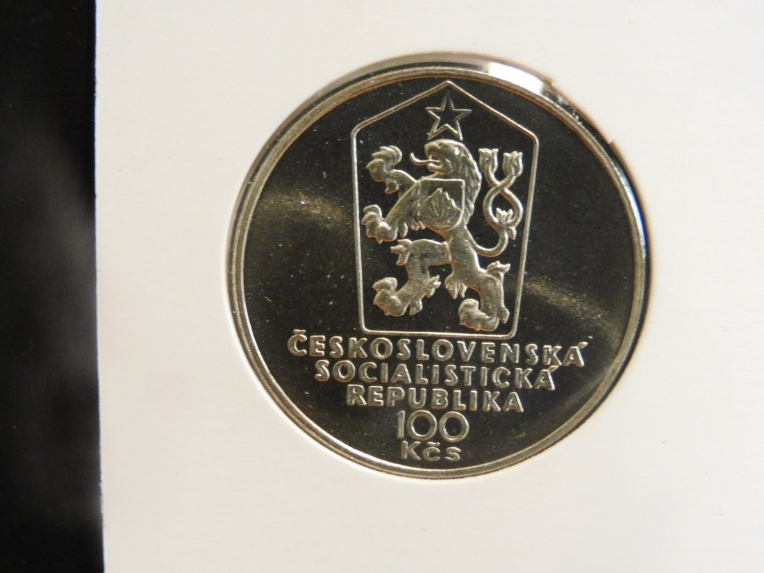  CZECHOSLOVAKIA 100 KORUN 1983.GRADE-PLEASE SEE PHOTOS.   
