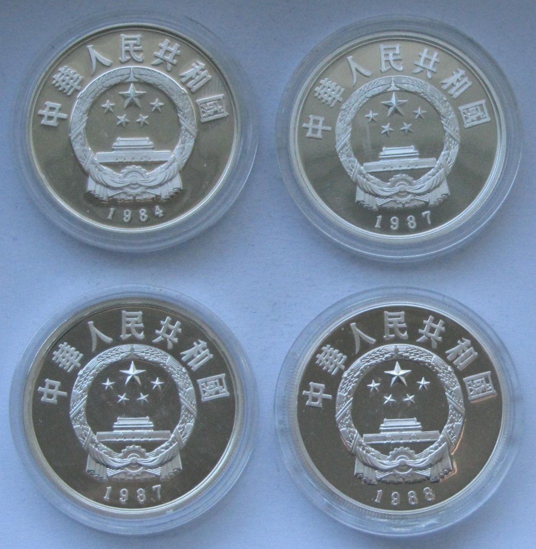  China: 4 x 5 Yuan Geschichte, zusammen 80 g Feinsilber   